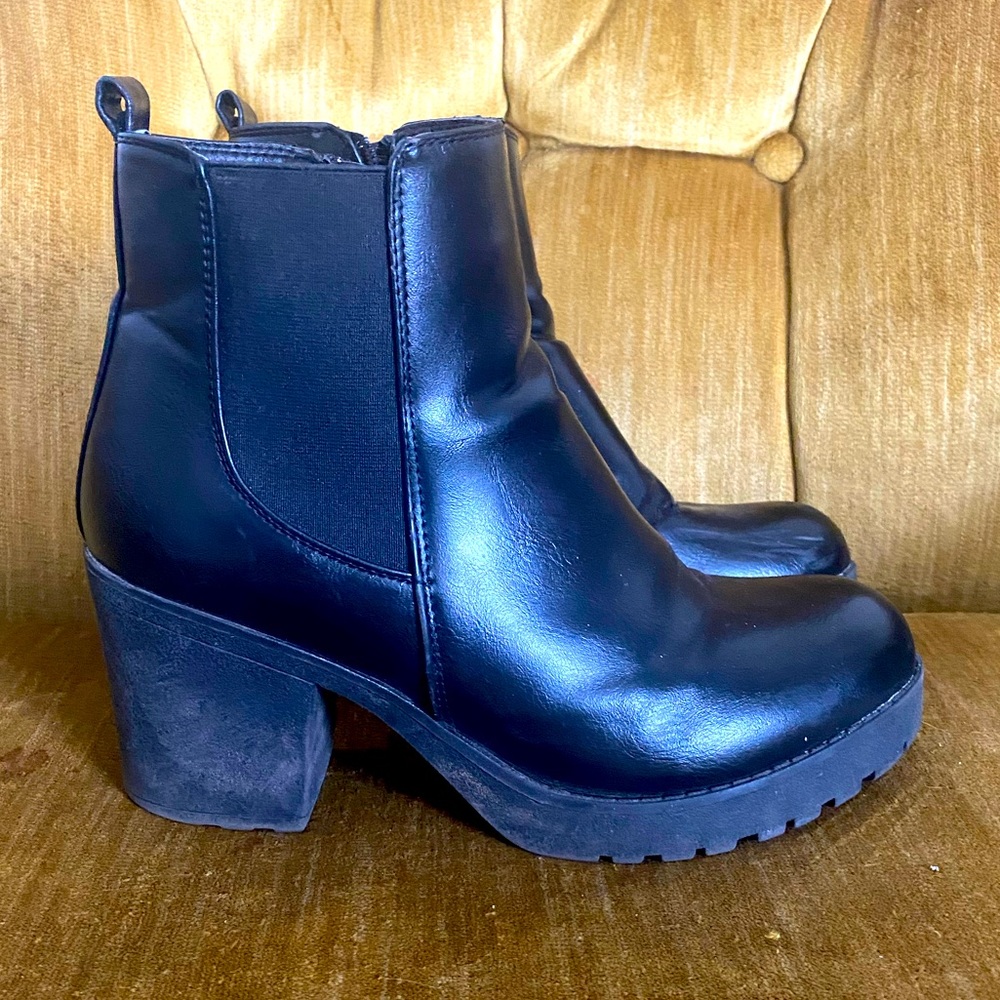 Platform Chelsea Booties